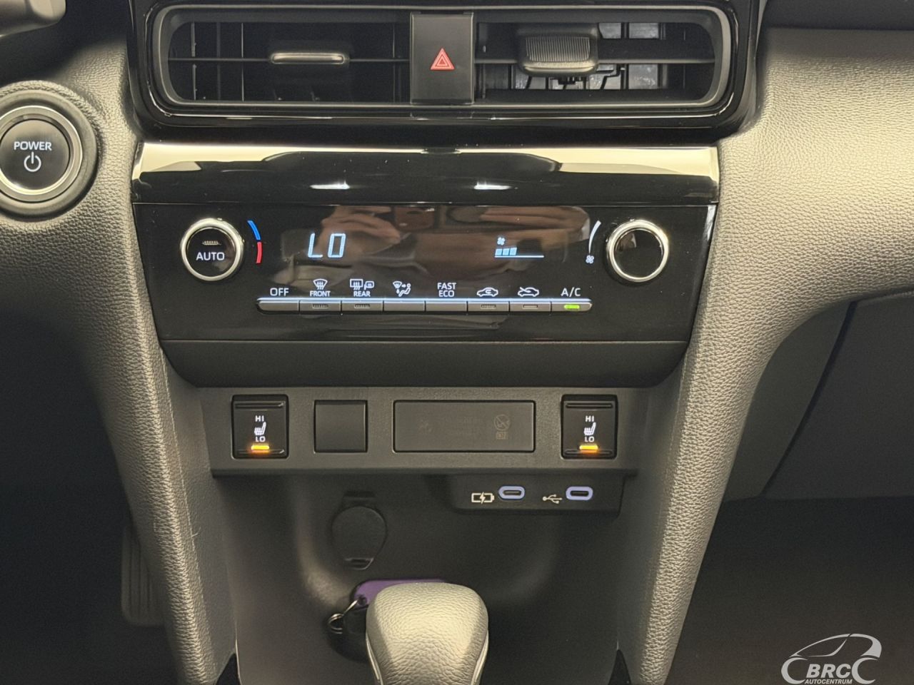 Toyota Yaris | 15
