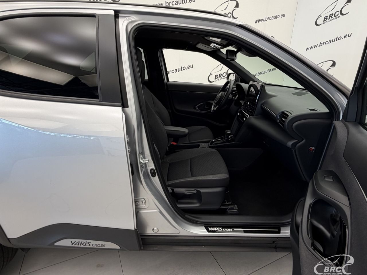 Toyota Yaris | 3