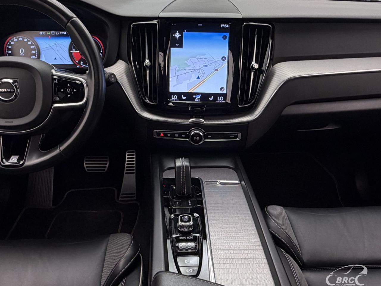 Volvo XC60 | 15