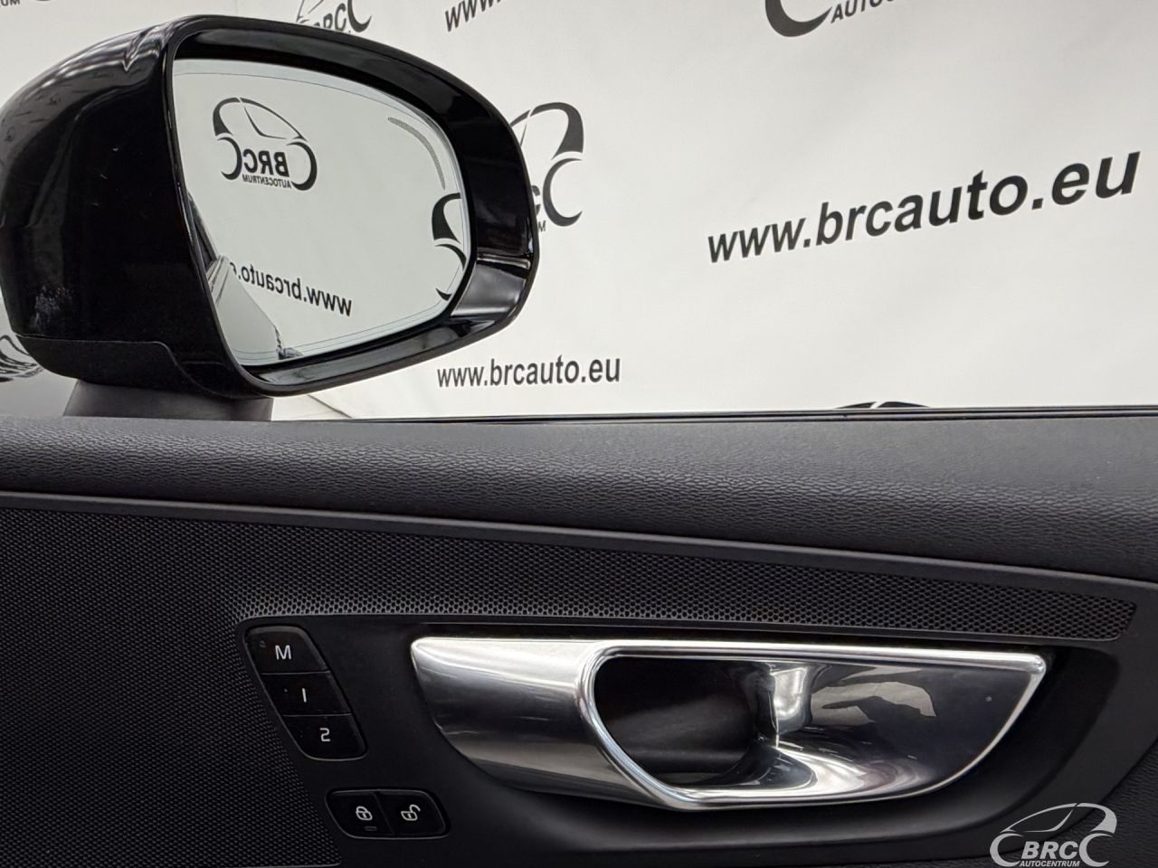 Volvo XC60 | 9
