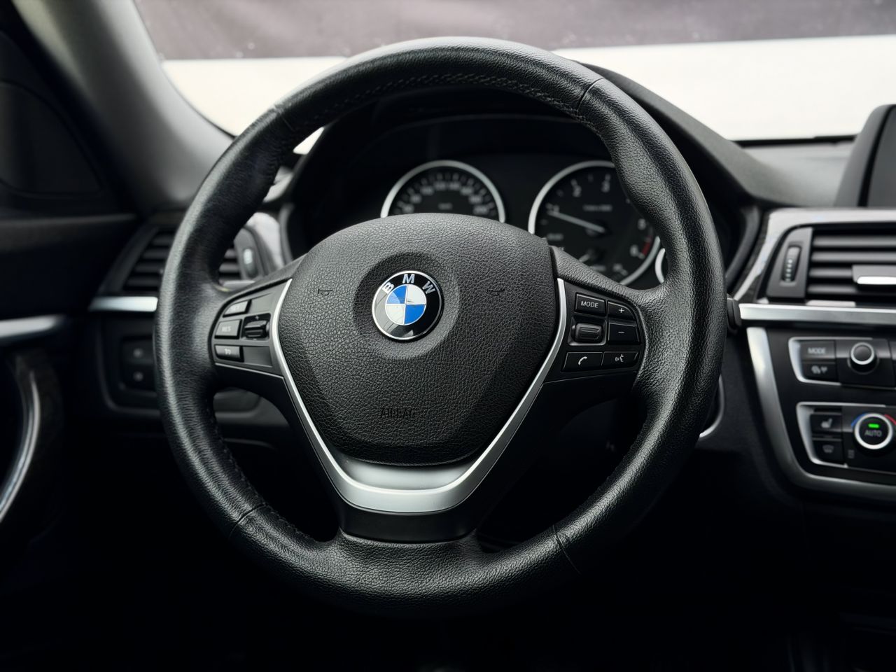 BMW 320 | 18