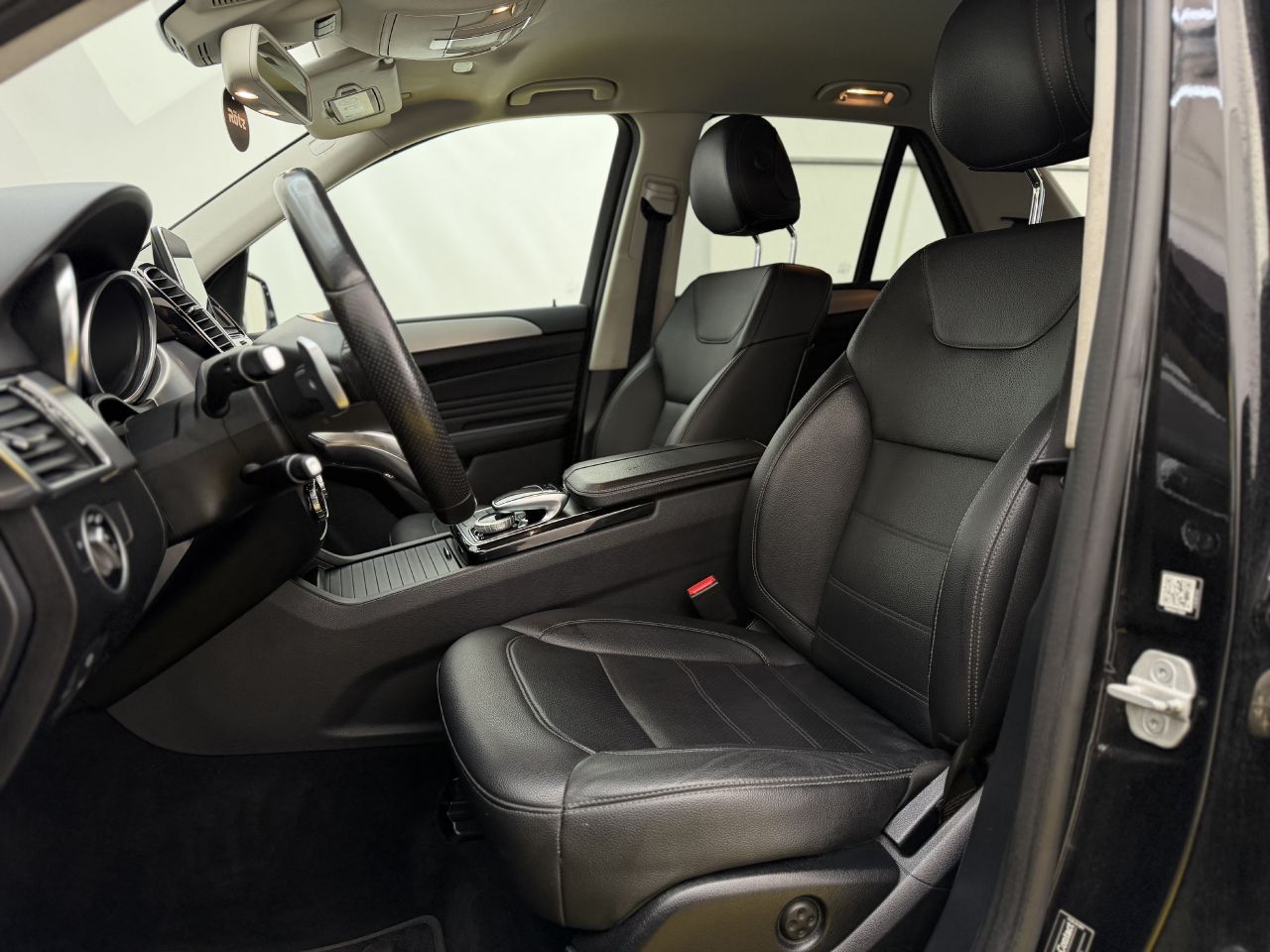 Mercedes-Benz GLE350 | 9