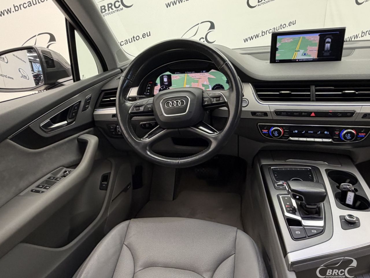 Audi Q7 | 15