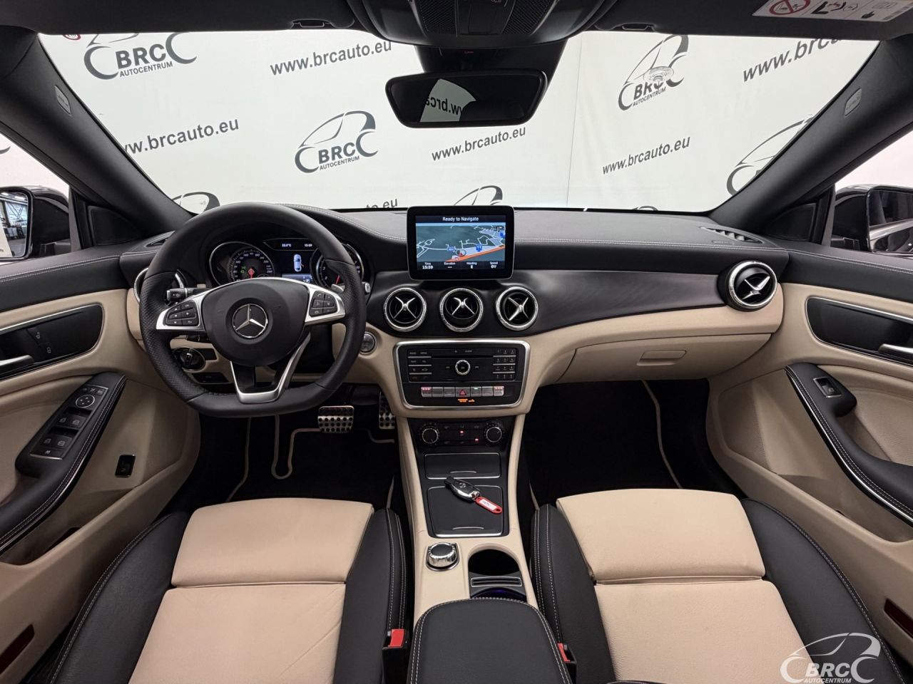 Mercedes-Benz CLA180 | 2