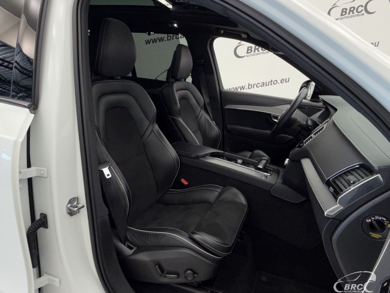 Volvo XC90 | 6