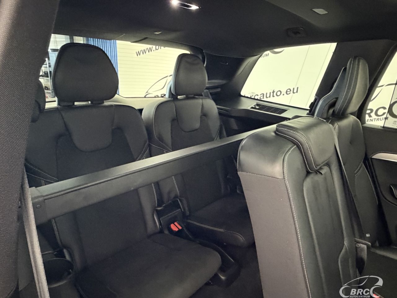 Volvo XC90 | 13
