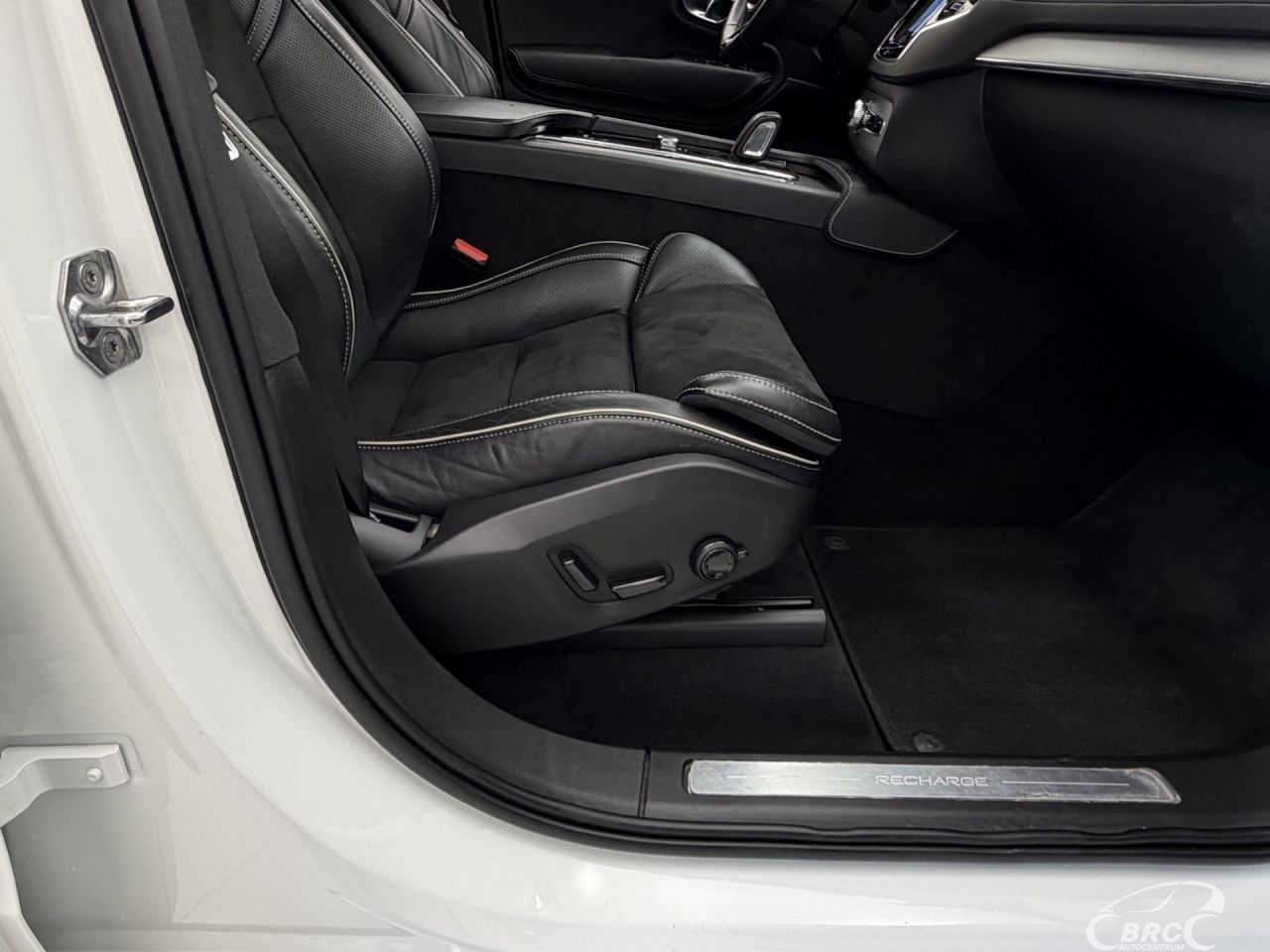 Volvo XC90 | 5