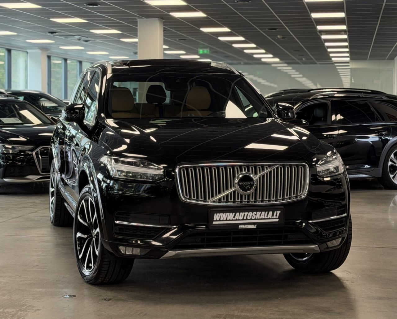 Volvo XC90 | 7