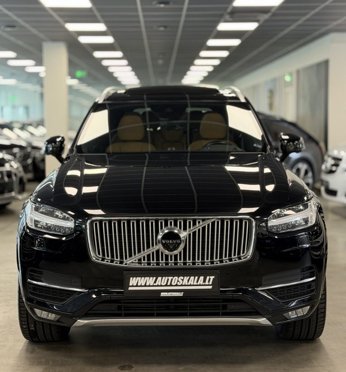 Volvo XC90 | 1