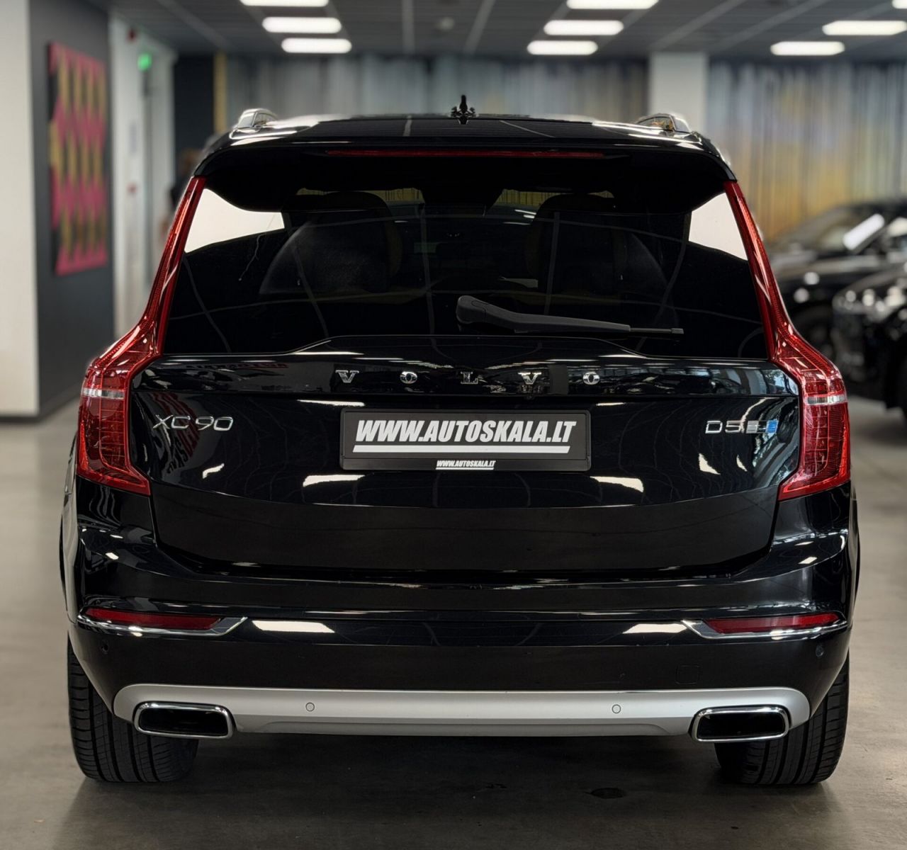 Volvo XC90 | 2