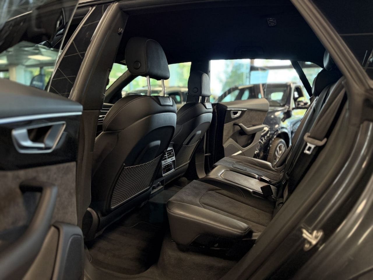 Audi Q8 | 29