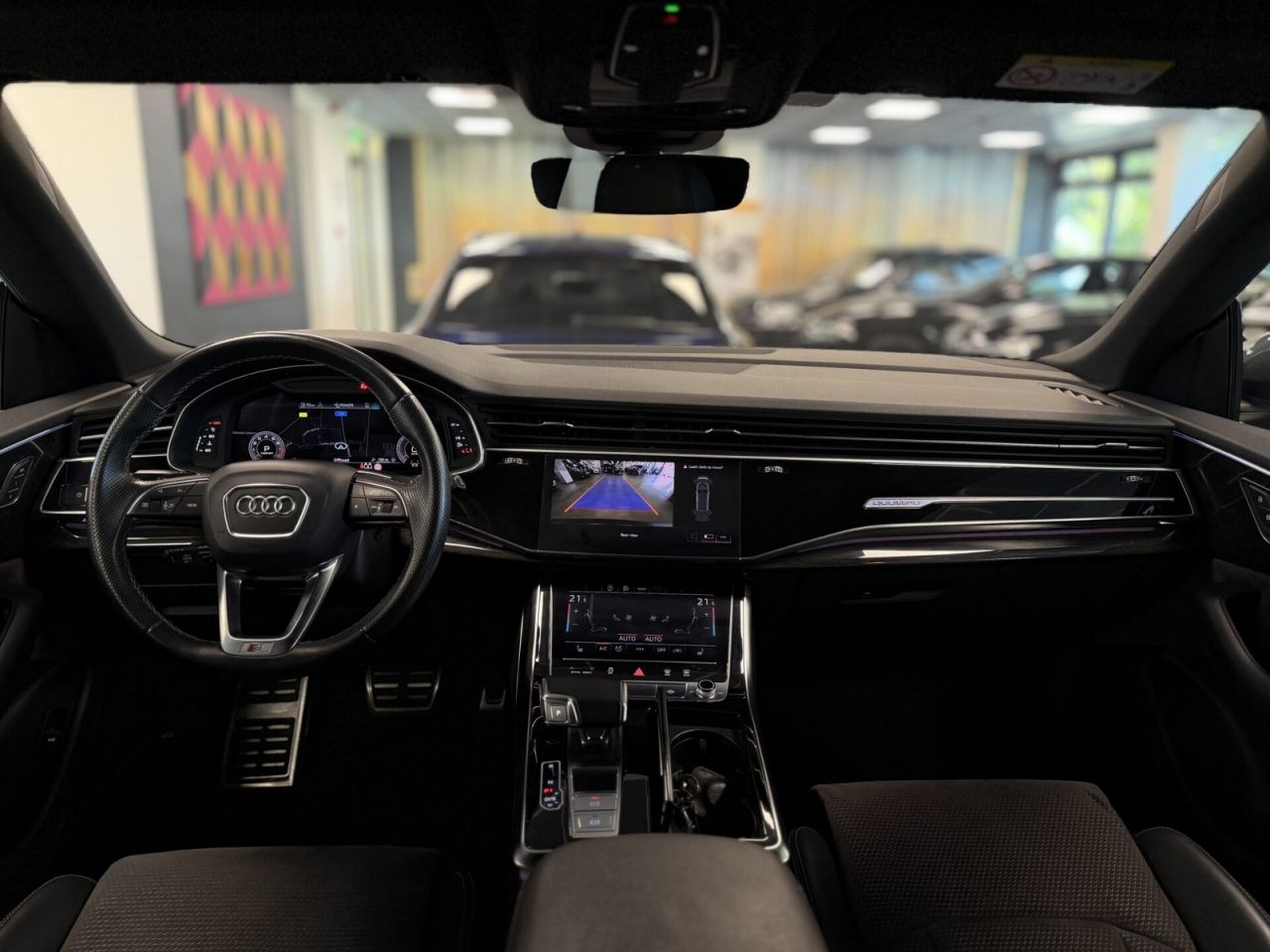 Audi Q8 | 10