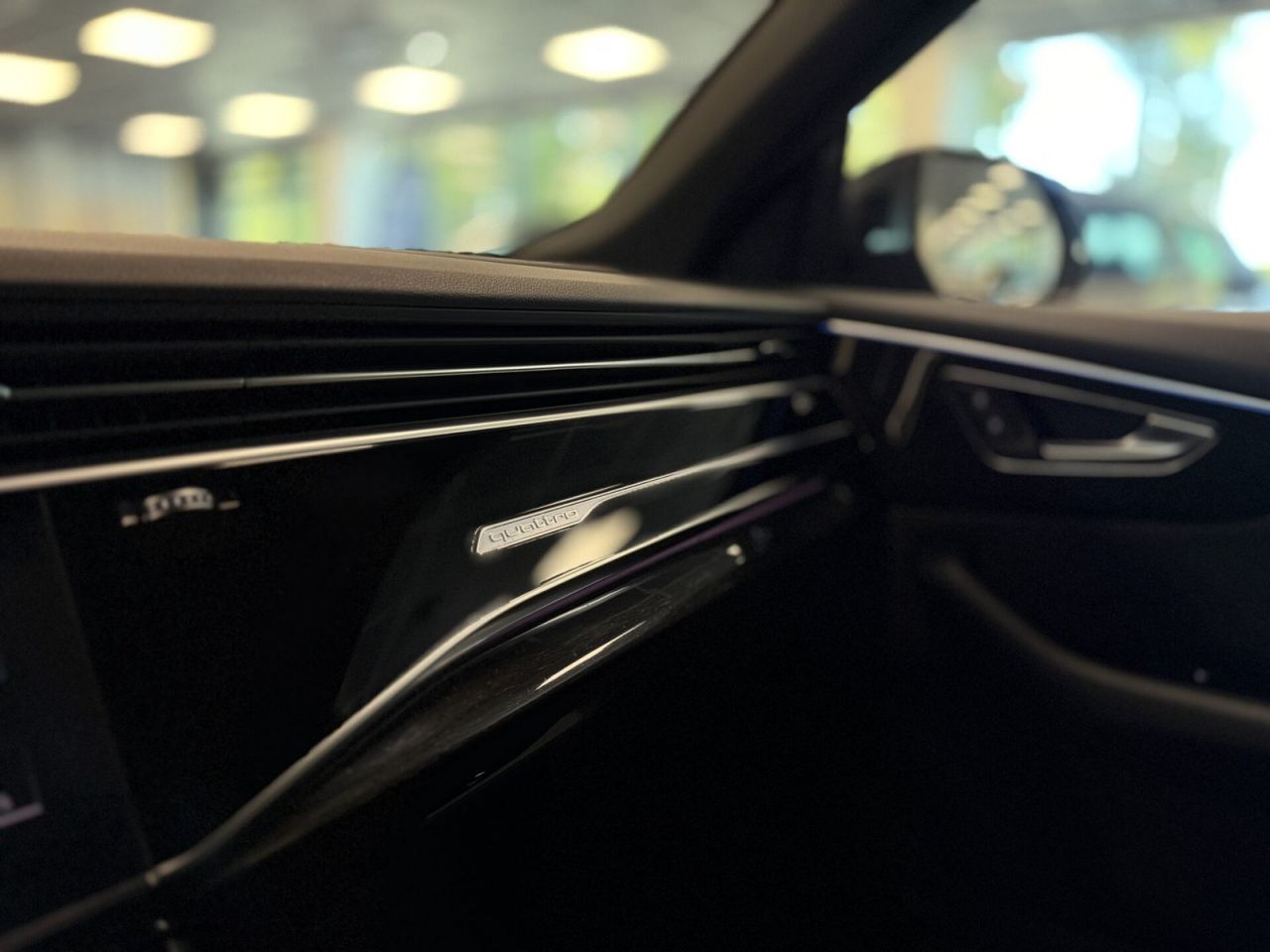 Audi Q8 | 22