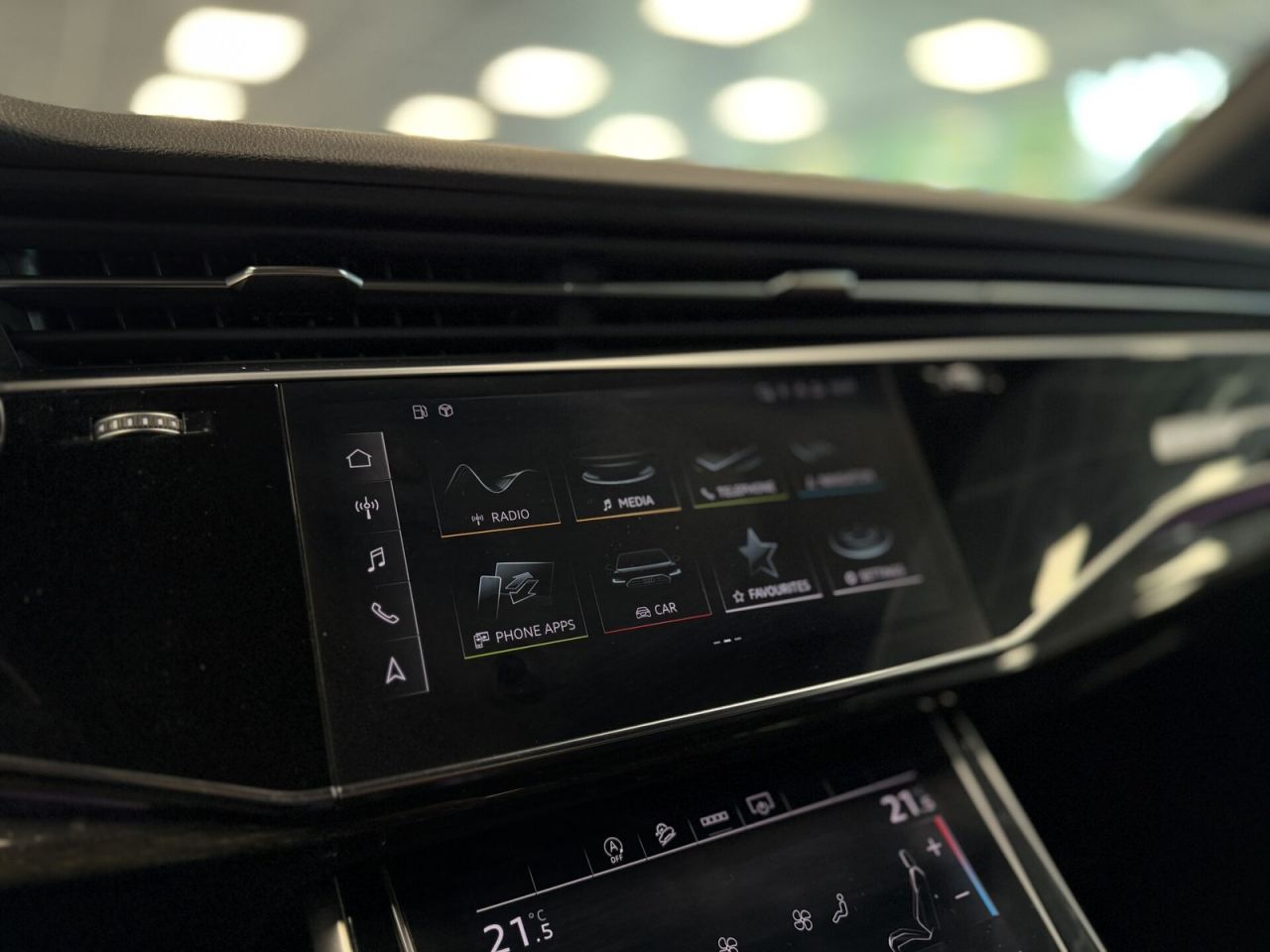 Audi Q8 | 21