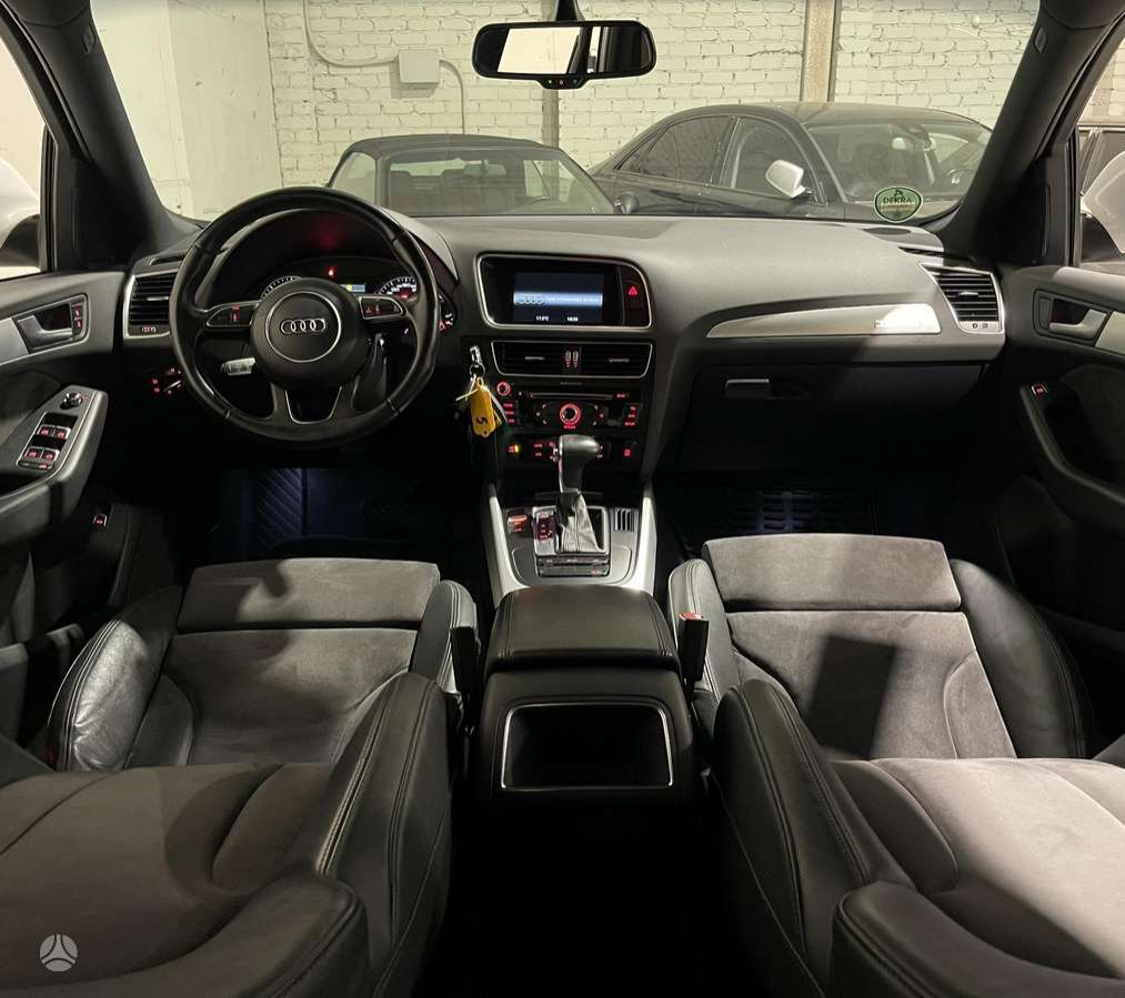 Audi Q5 | 5