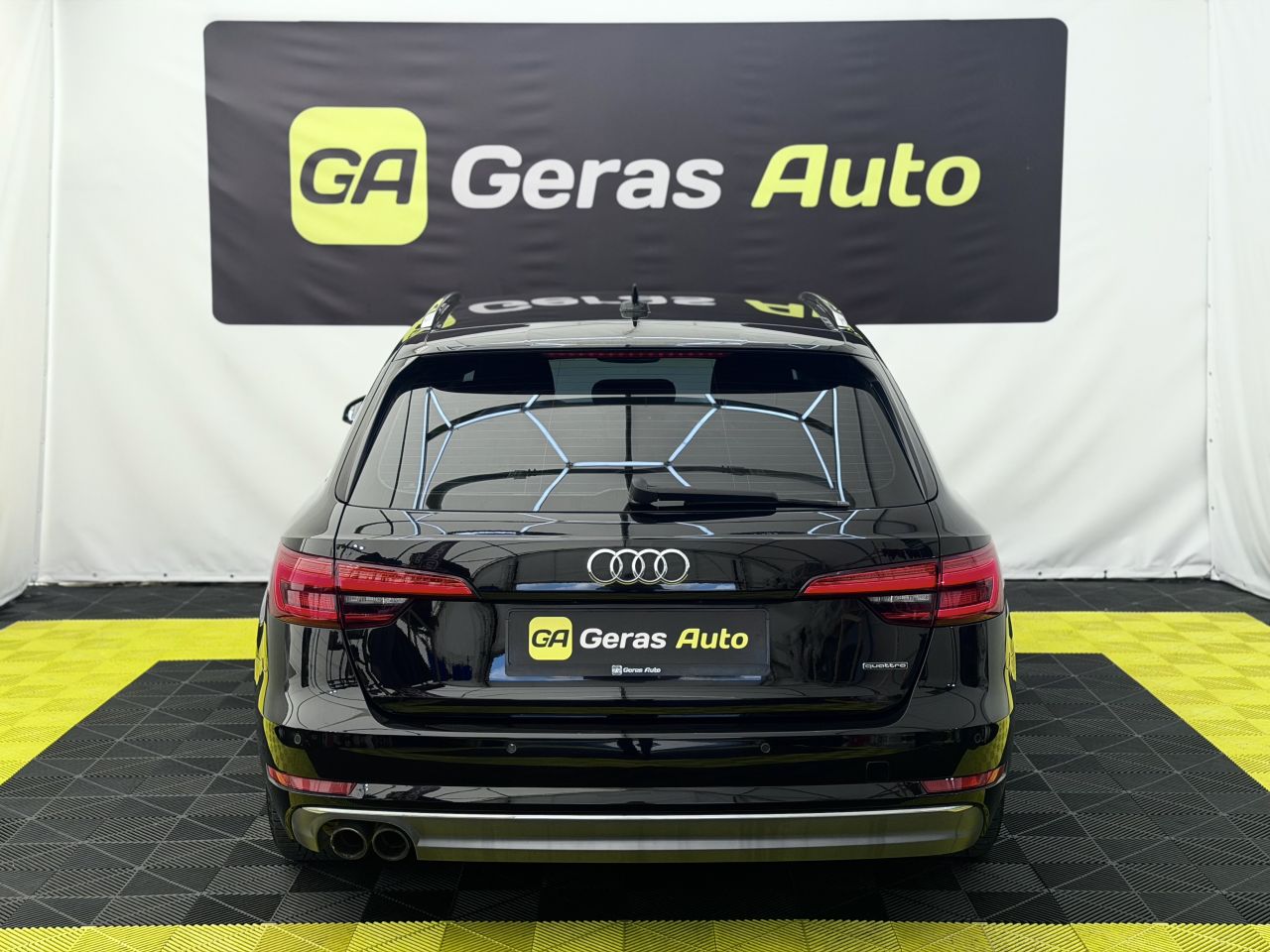Audi A4 | 4