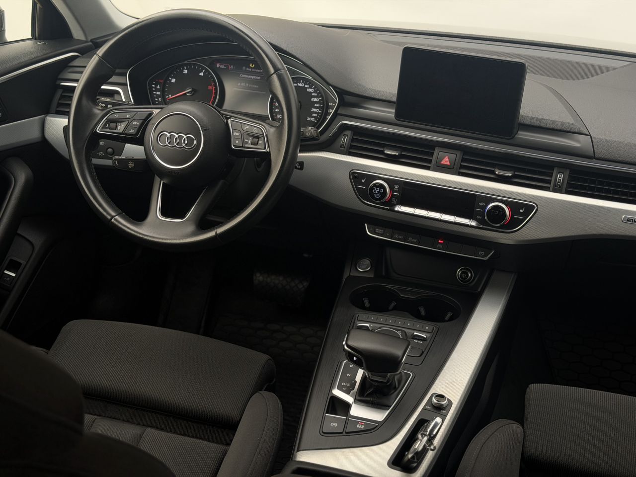 Audi A4 | 15