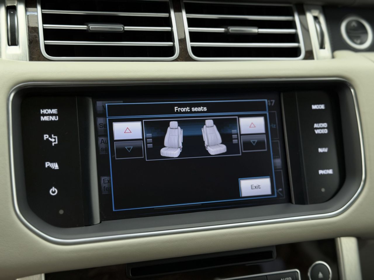 Land Rover Range Rover | 30