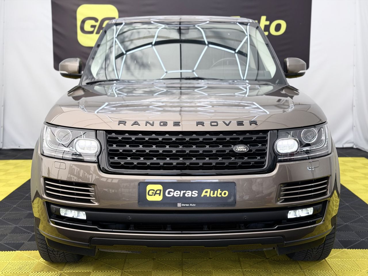 Land Rover Range Rover | 1