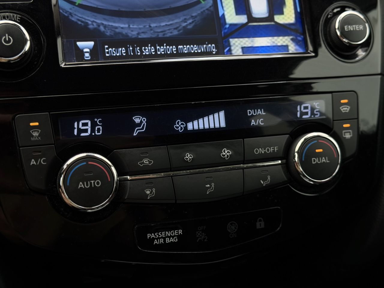 Nissan Qashqai | 24