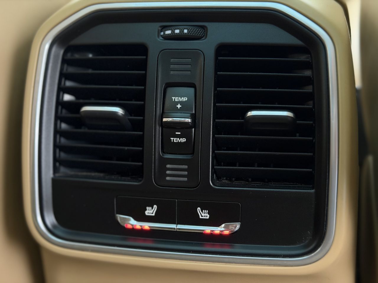 Porsche Macan | 18