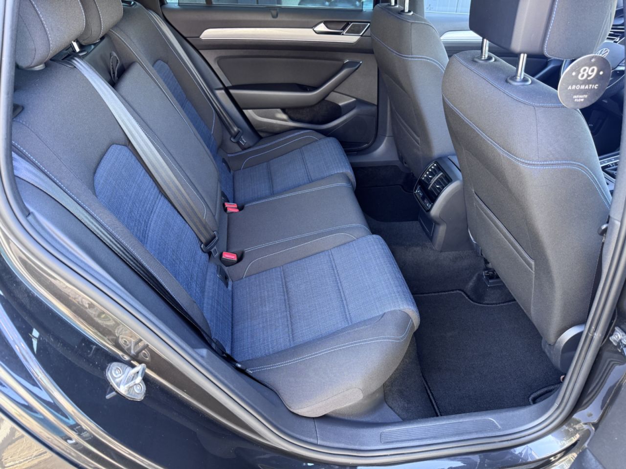 Volkswagen Passat | 7