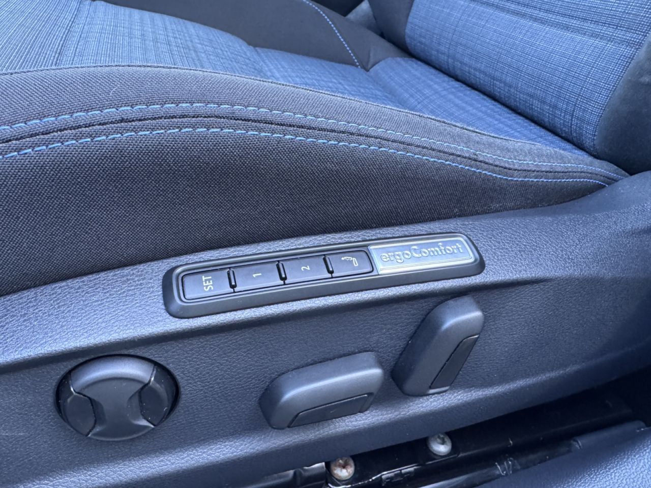 Volkswagen Passat | 6