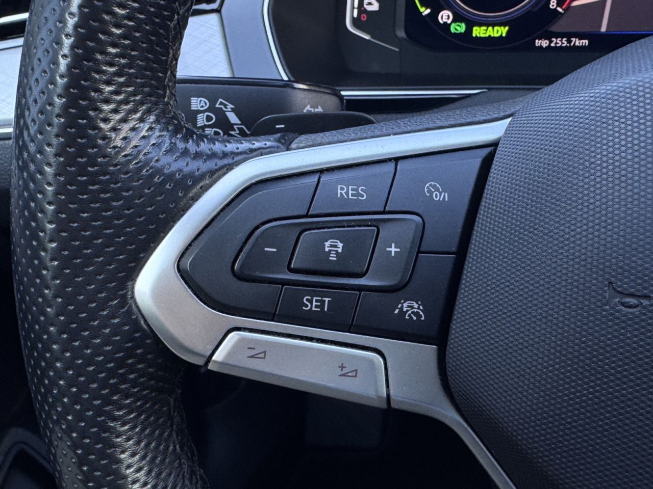 Volkswagen Passat | 14
