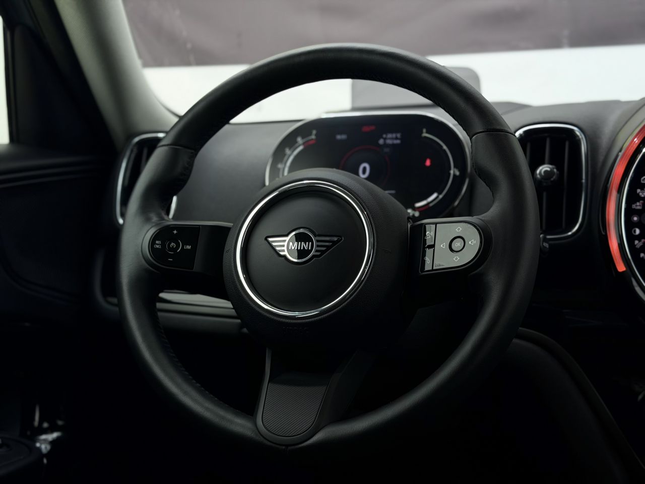 Mini Countryman | 18