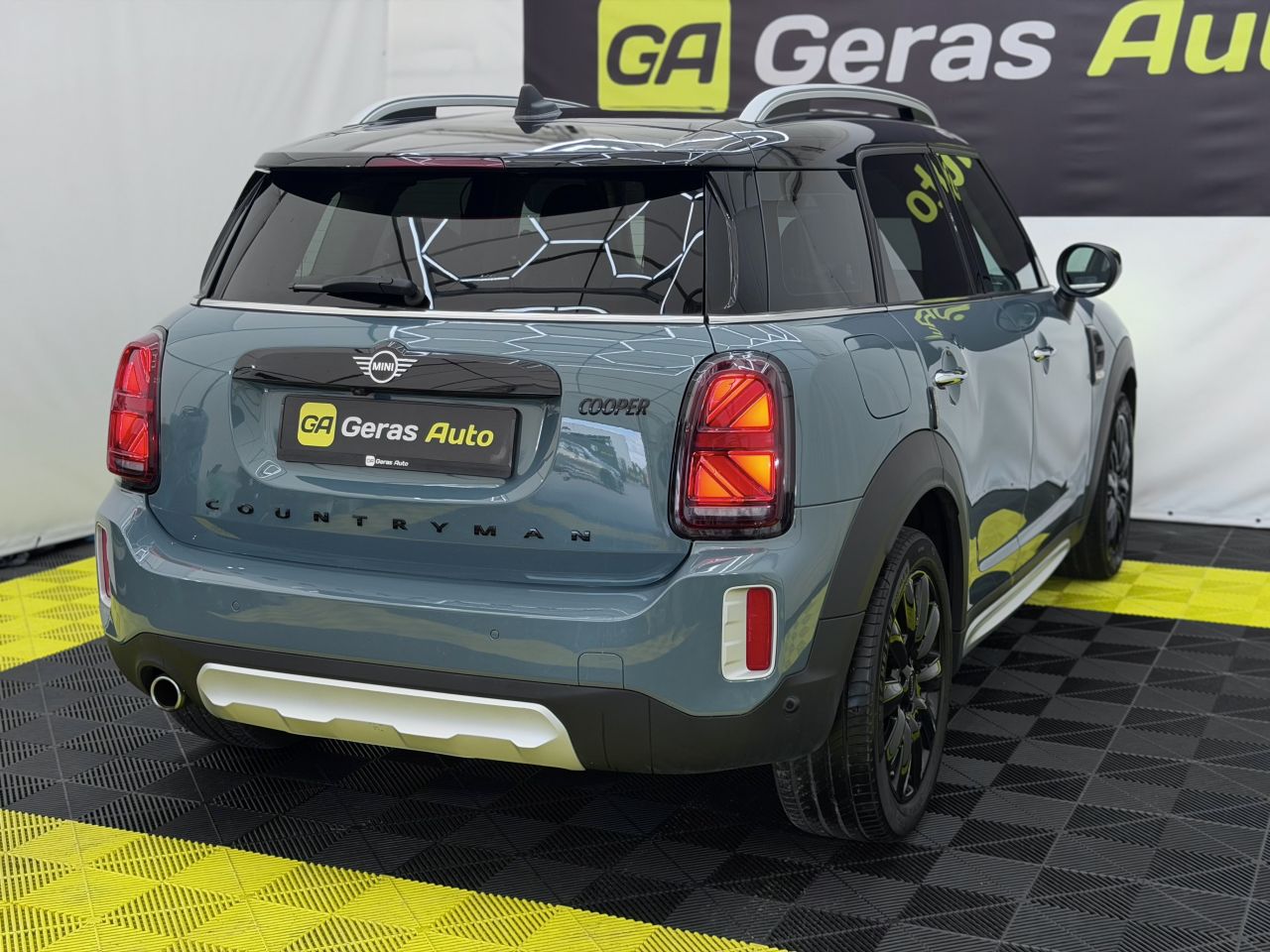 Mini Countryman | 3