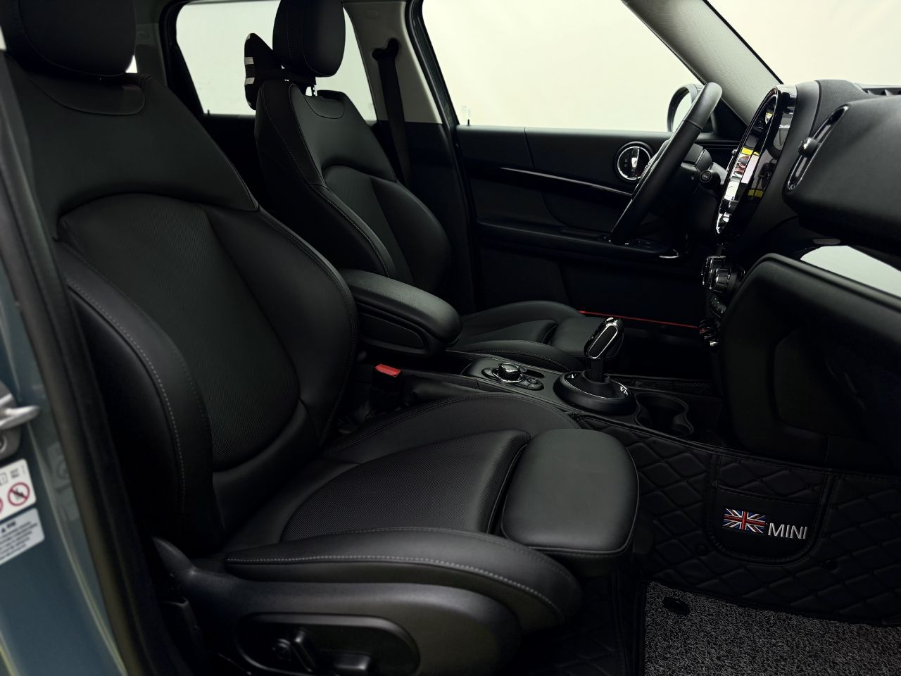 Mini Countryman | 14