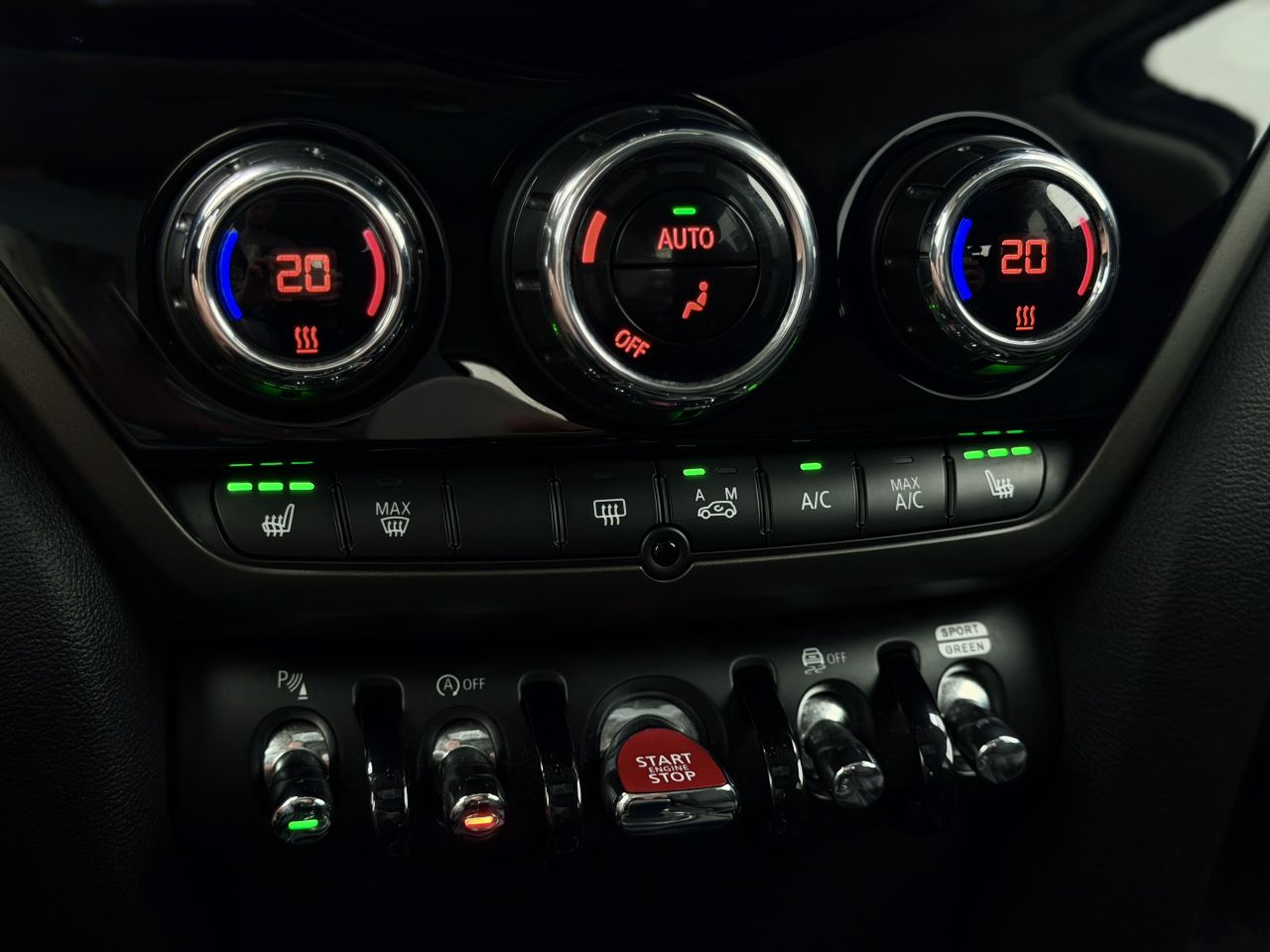 Mini Countryman | 23