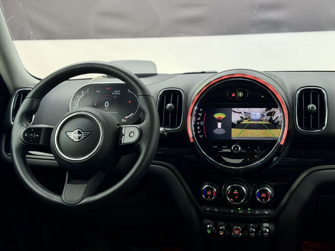 Mini Countryman | 17
