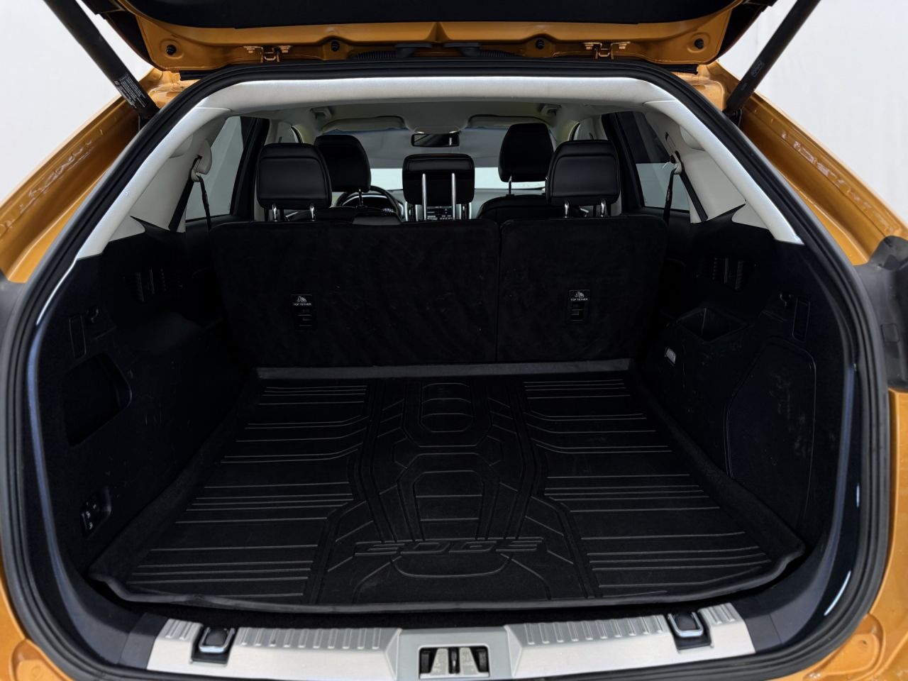 Ford Edge | 11