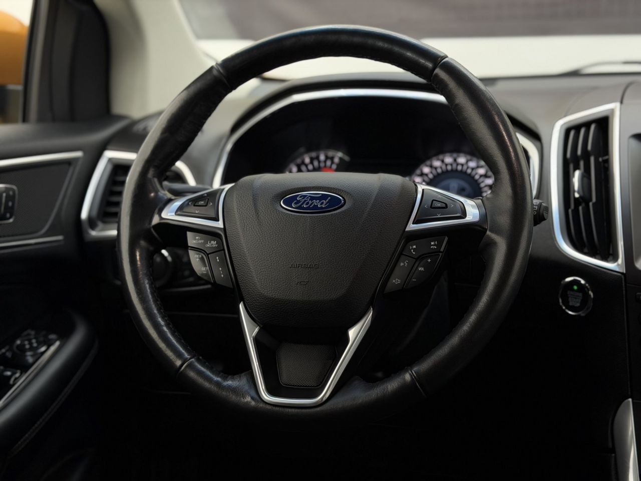 Ford Edge | 17