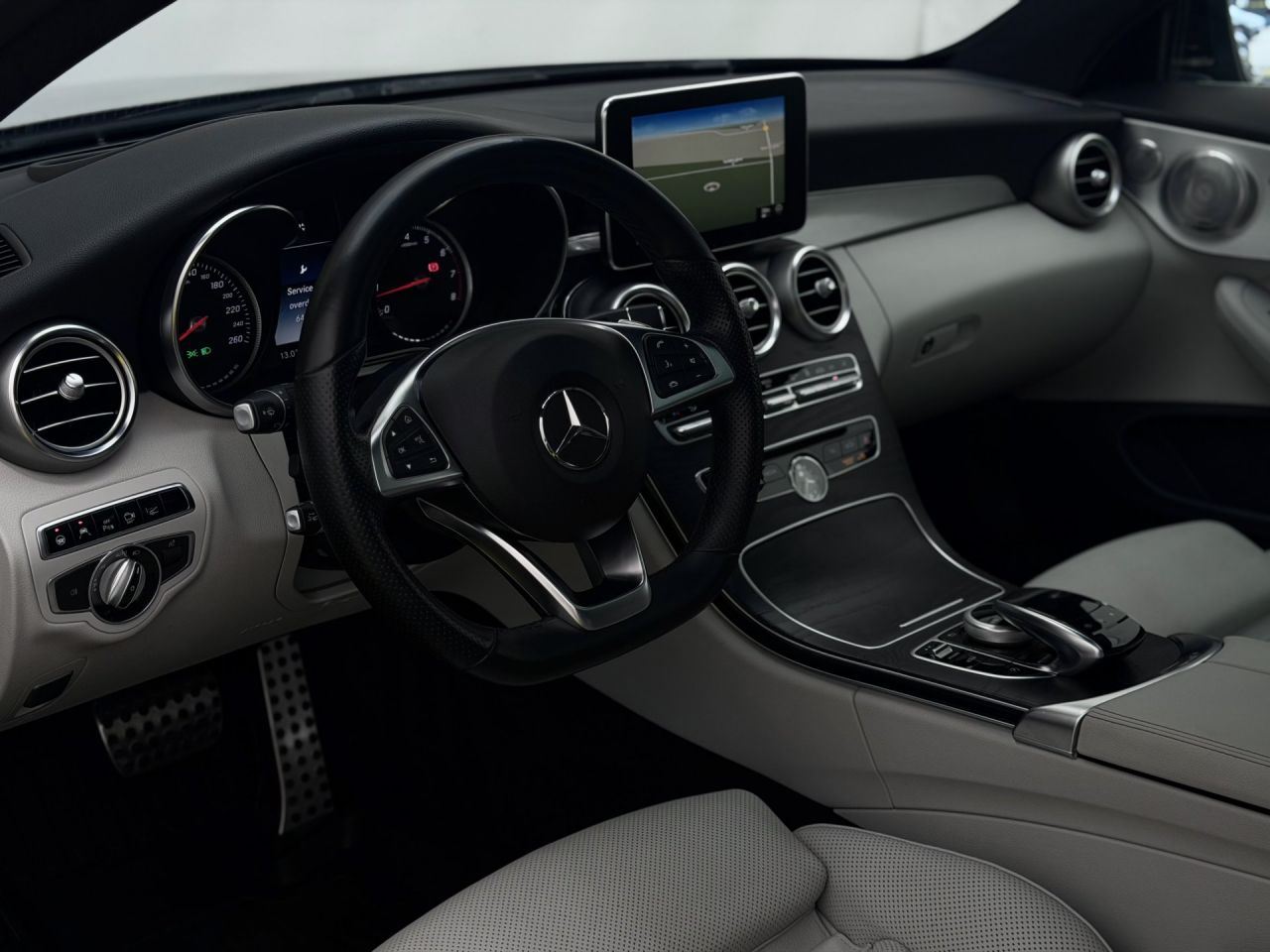Mercedes-Benz C300 | 8