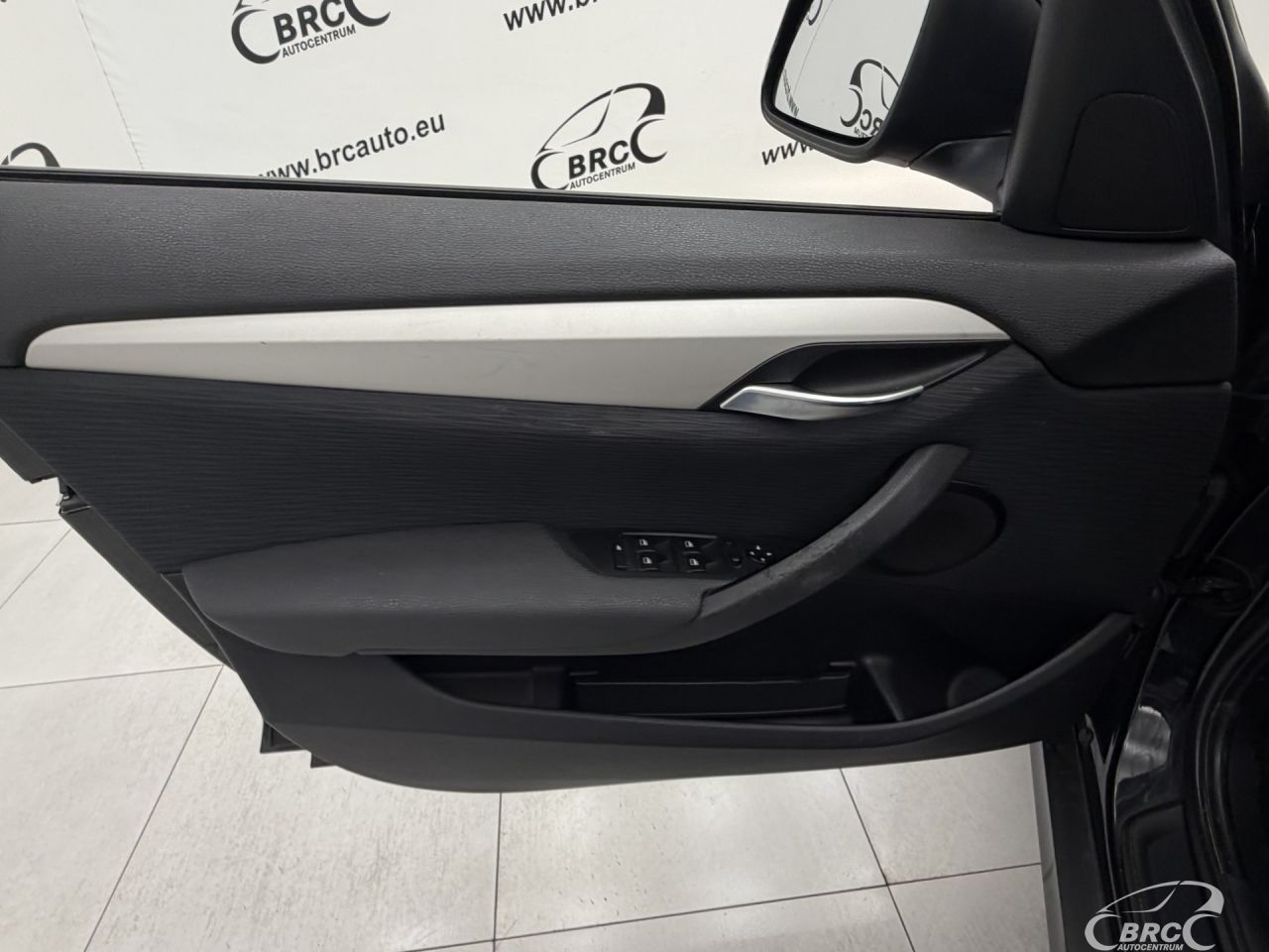 BMW X1 | 13