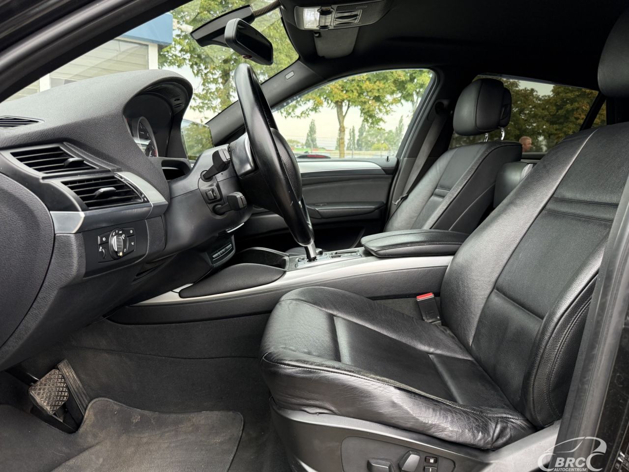 BMW X6 | 12