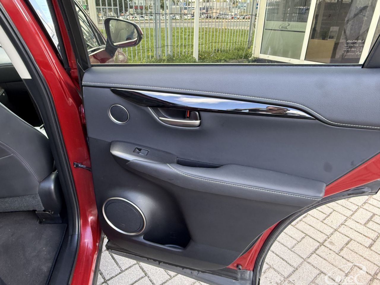 Lexus NX 300h | 5