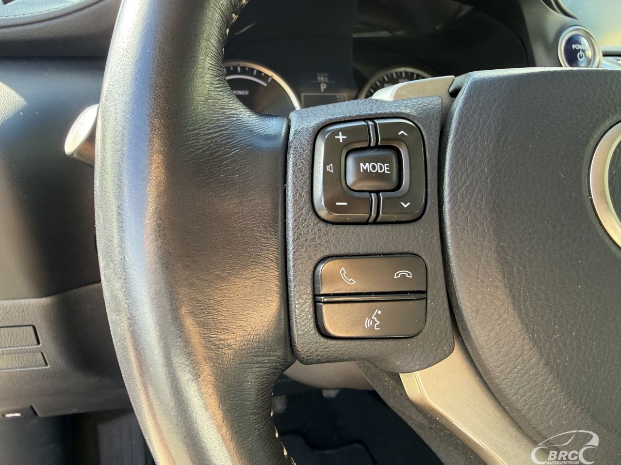 Lexus NX 300h | 18