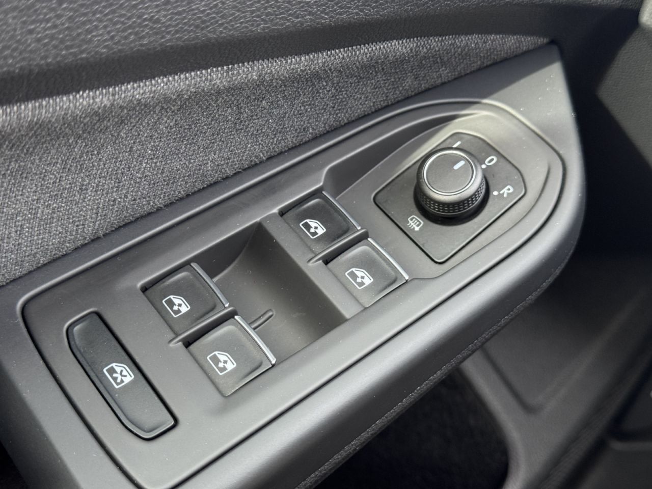 Volkswagen Golf | 21