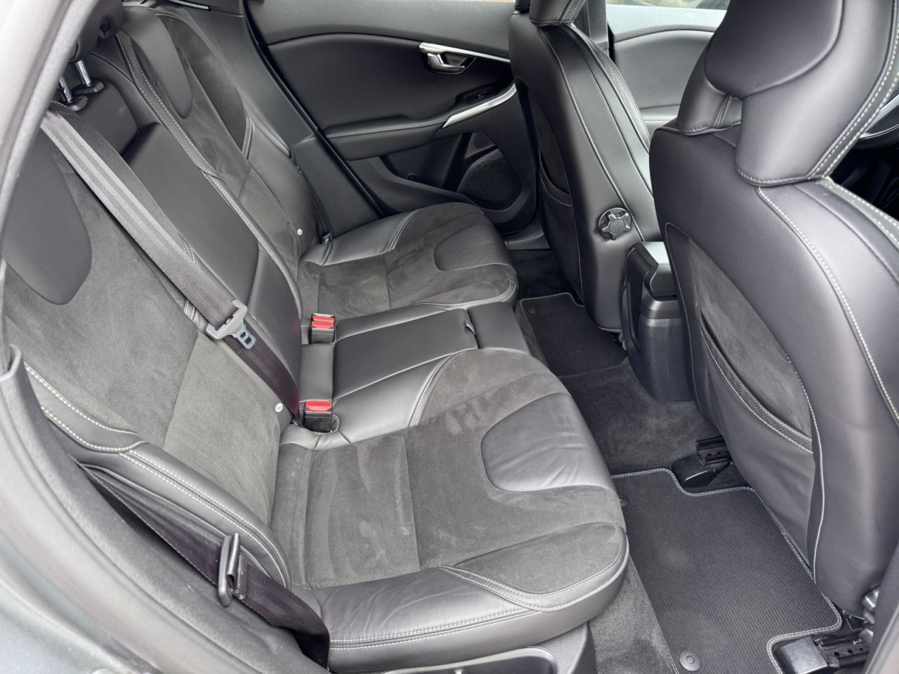 Volvo V40 | 6