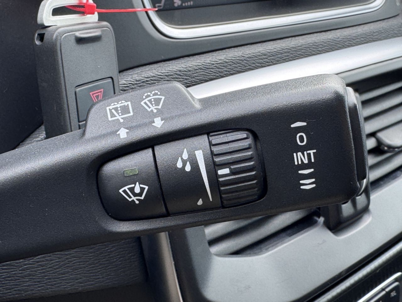 Volvo V40 | 12