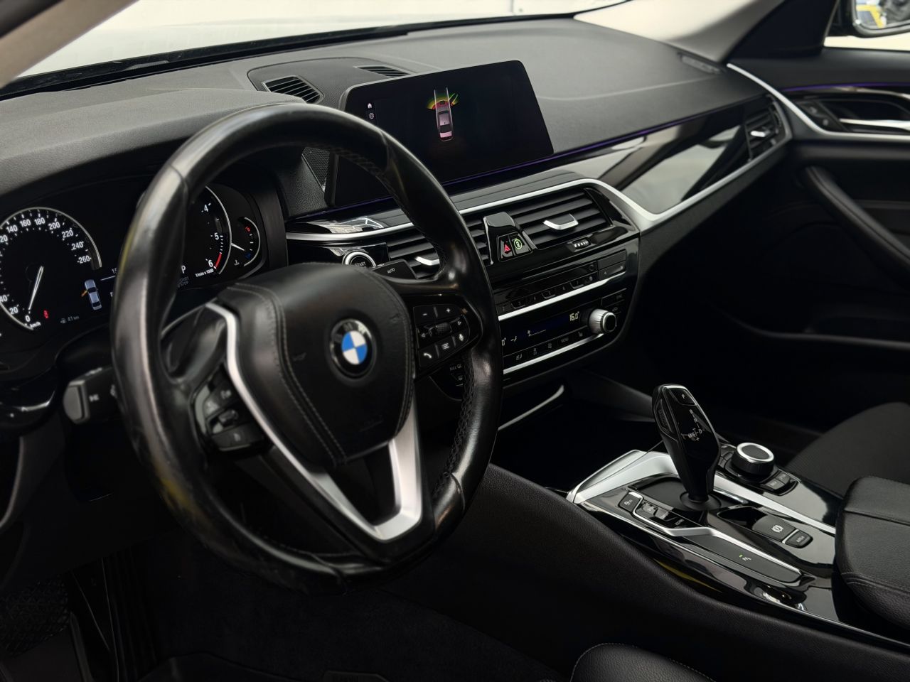 BMW 518 | 8