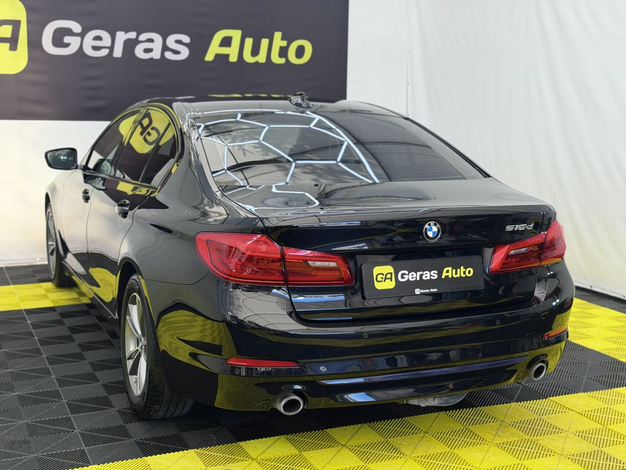 BMW 518 | 5