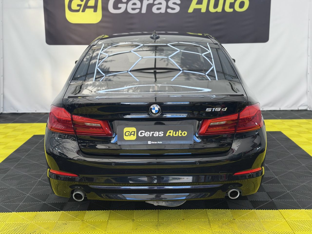 BMW 518 | 4