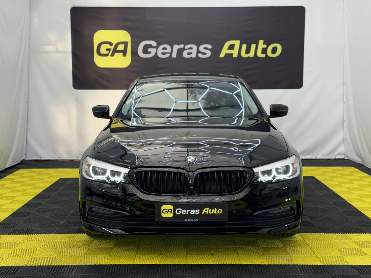 BMW 518 | 6