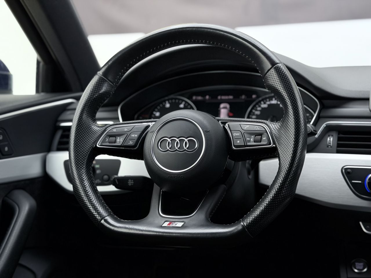 Audi A4 | 18