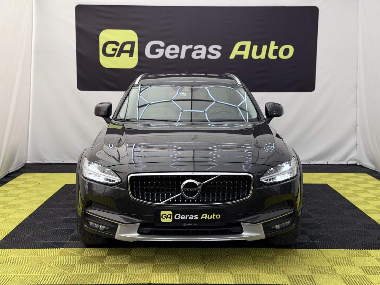 Volvo V90 | 6