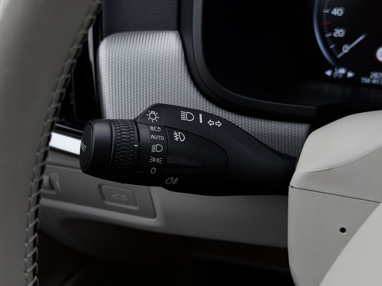 Volvo V90 | 35